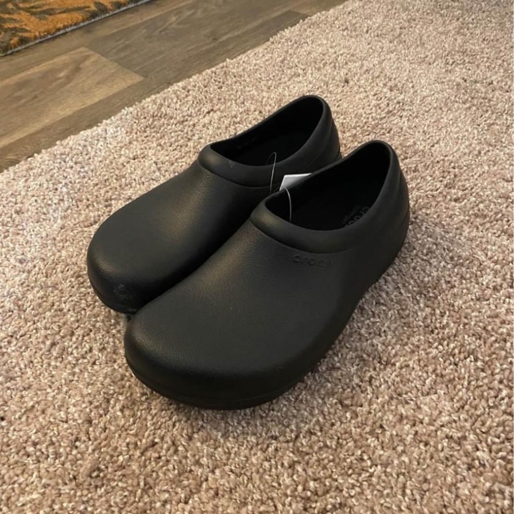 Crocs Nonslip “On The Clock” Unisex